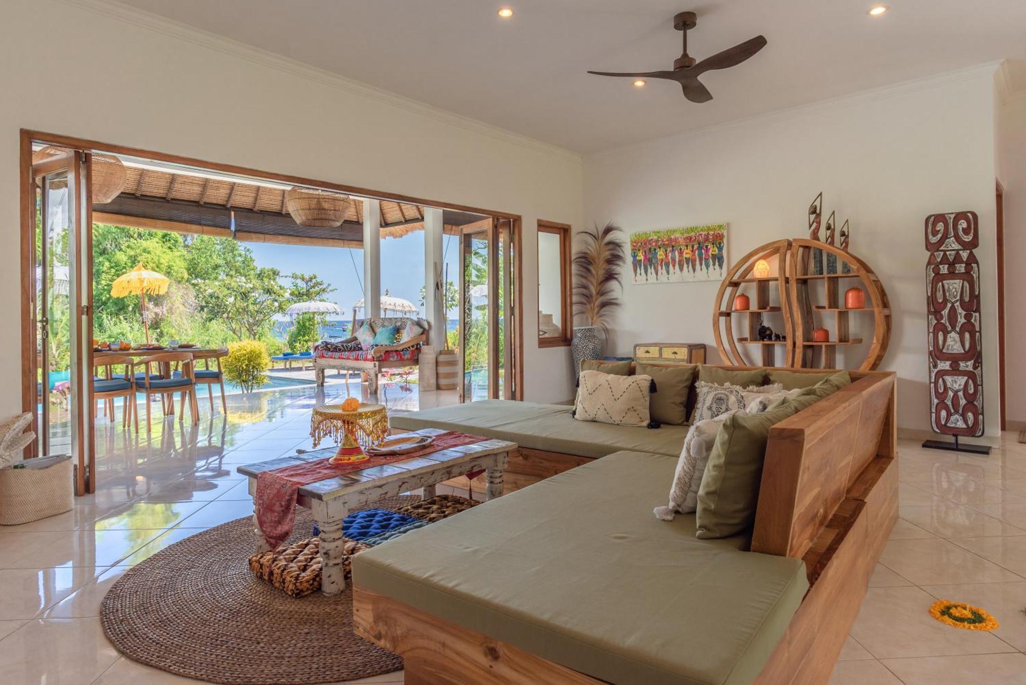 Absolute Beach Front Villa Umeanyar Exterior foto