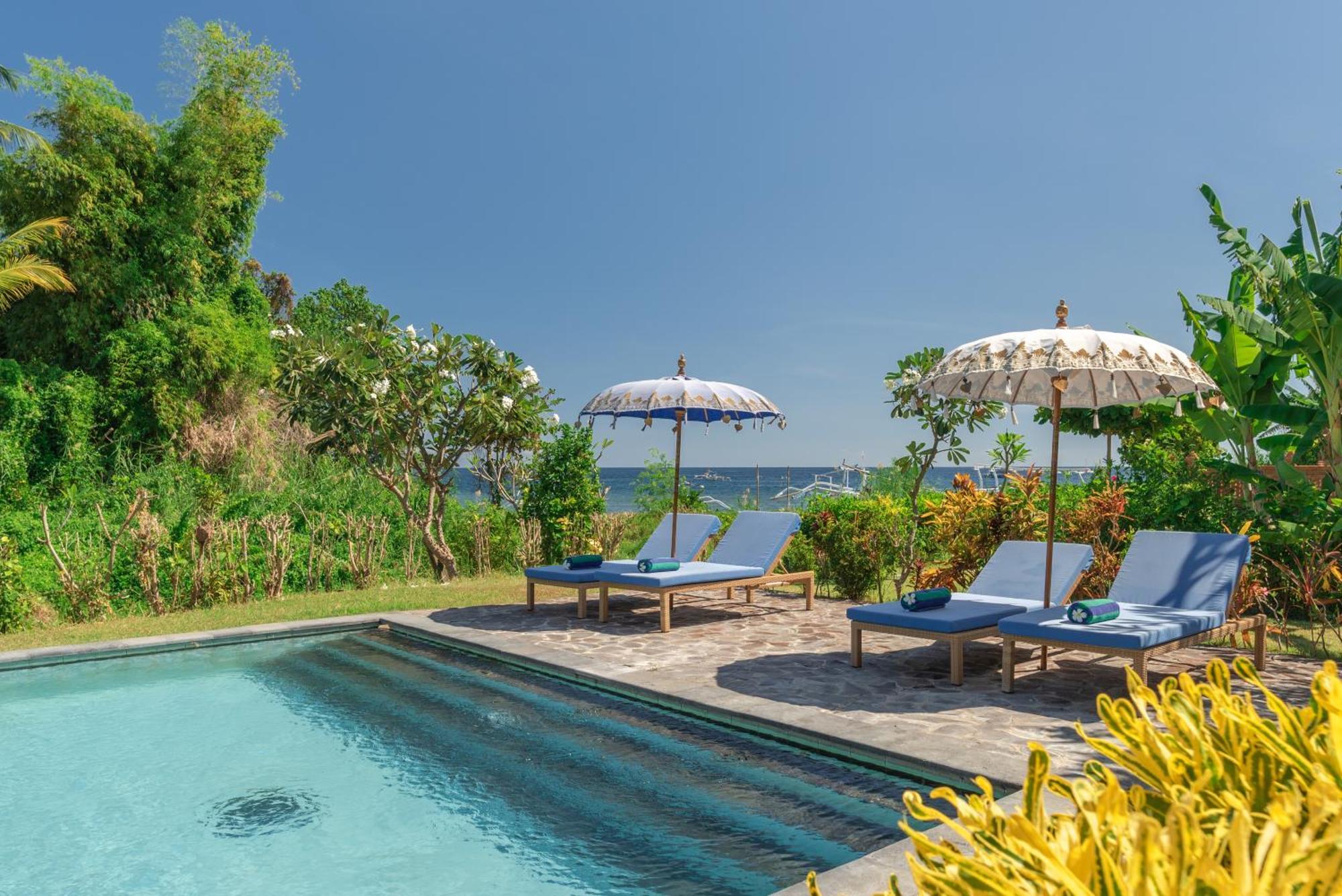 Absolute Beach Front Villa Umeanyar Exterior foto