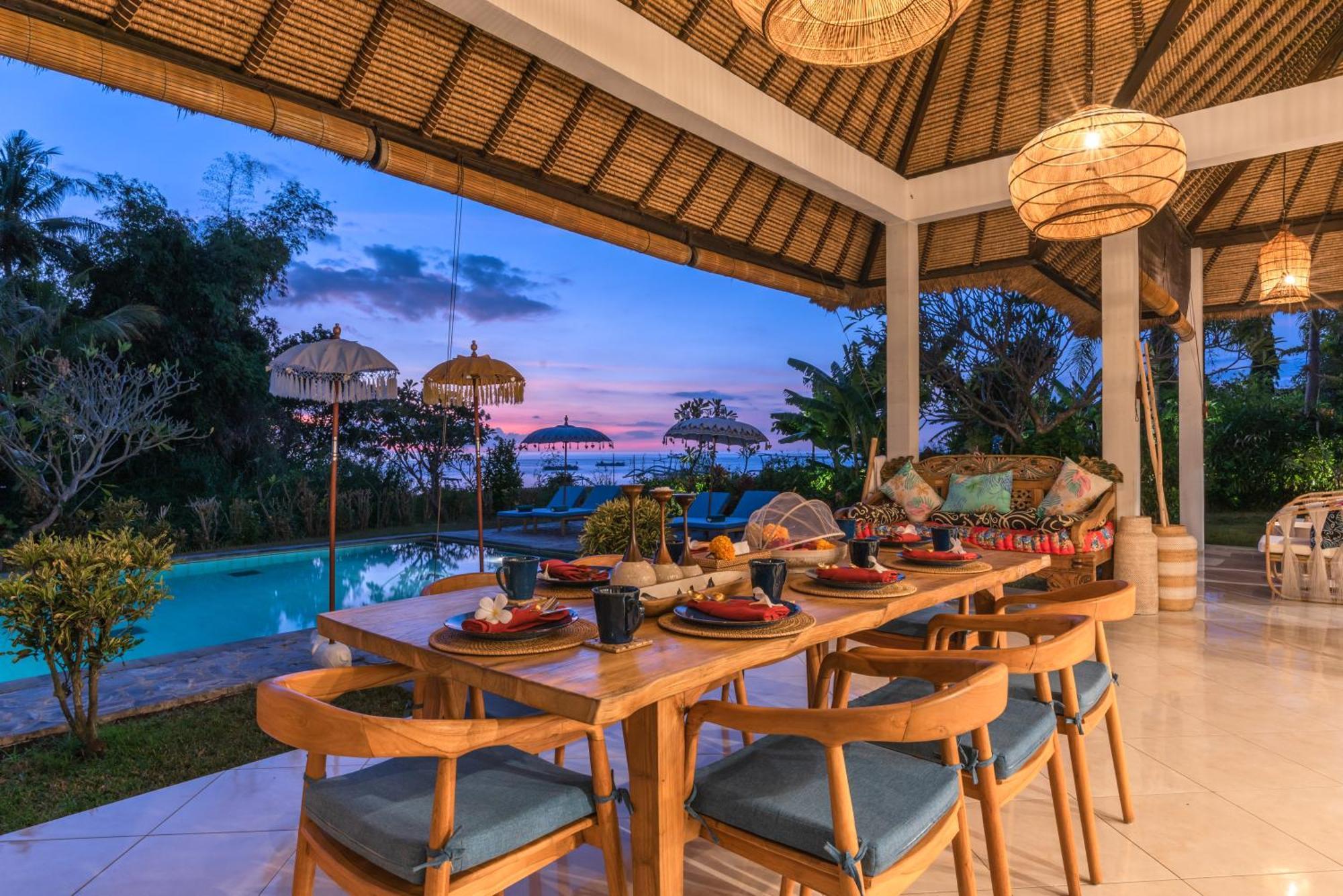 Absolute Beach Front Villa Umeanyar Exterior foto