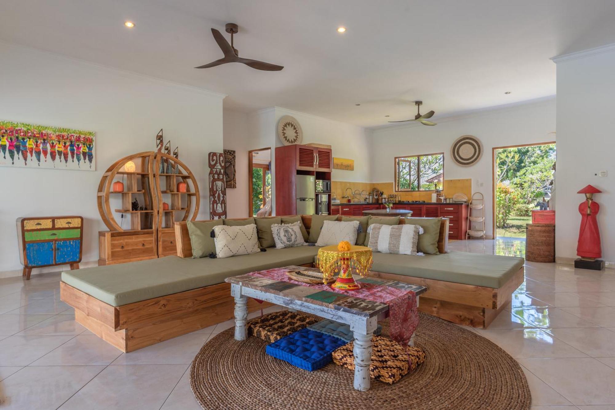 Absolute Beach Front Villa Umeanyar Exterior foto