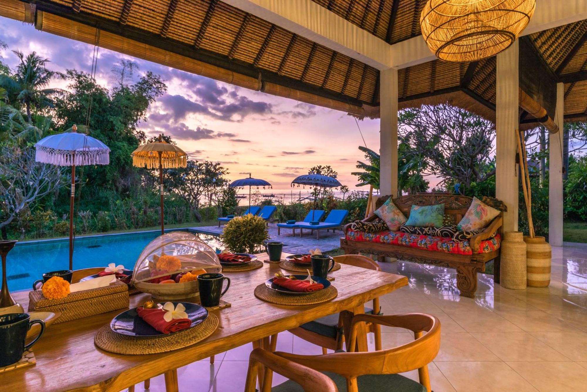 Absolute Beach Front Villa Umeanyar Exterior foto