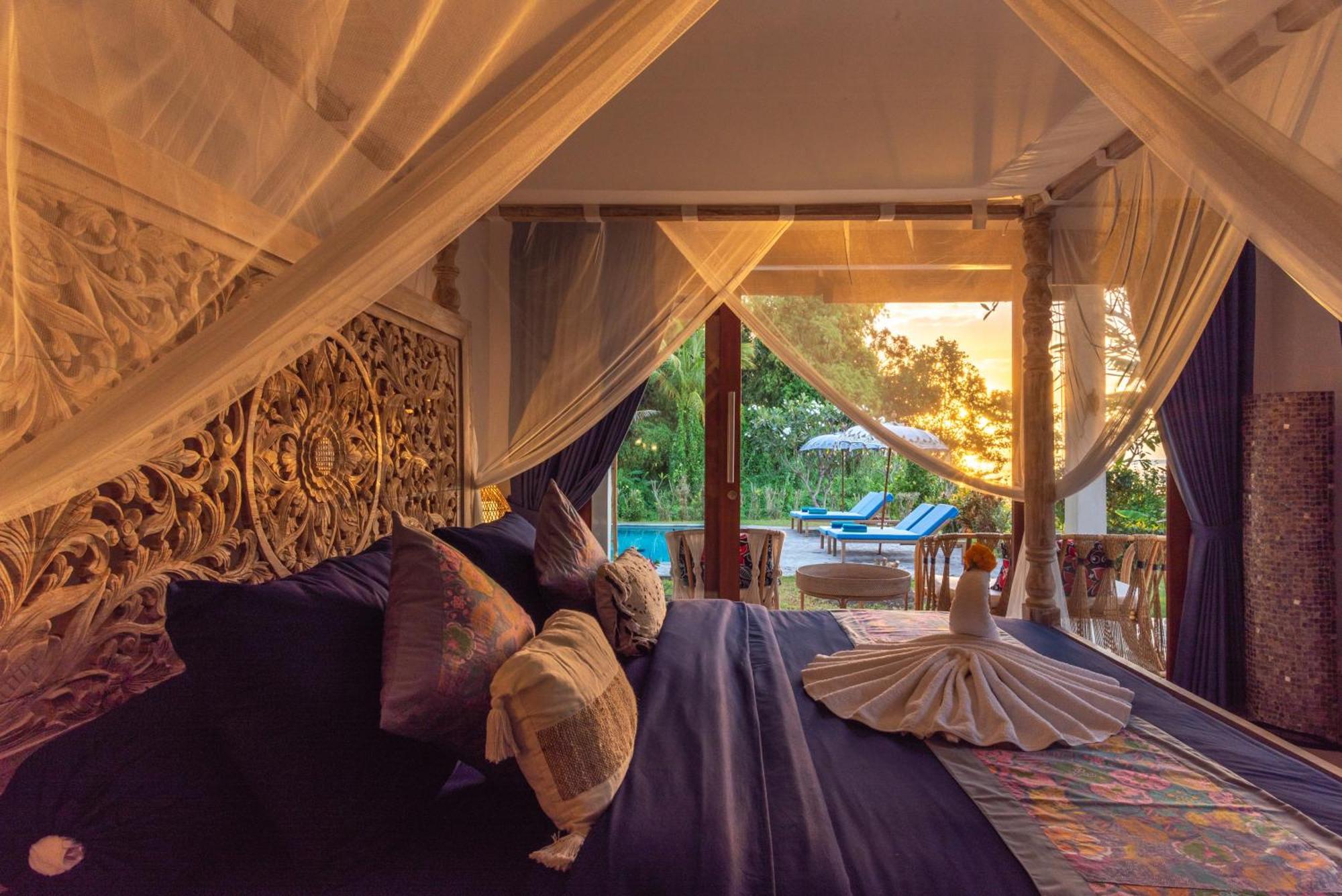 Absolute Beach Front Villa Umeanyar Exterior foto